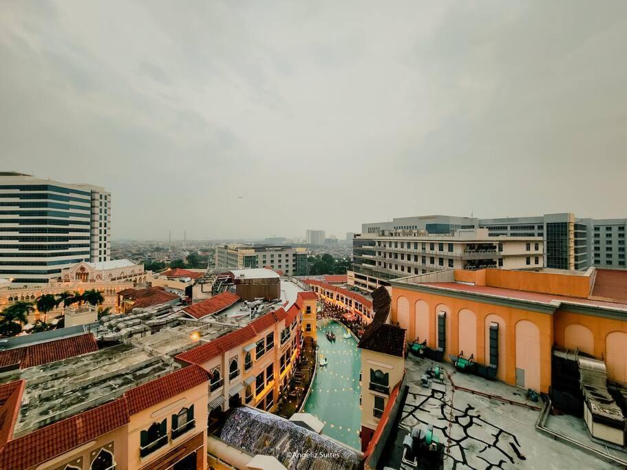 Venice View Balcony At Mckinley Hill * Manila